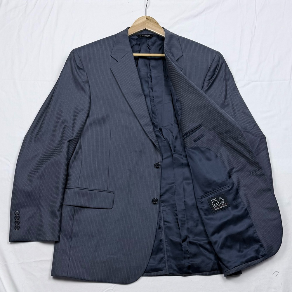 Jos‎ A Bank Navy Pinstripe Blazer Sportcoat 43R Executive Professional Career